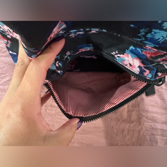 Herschel Backpack - Picture 8 of 10